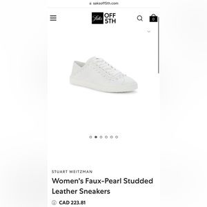 Women’s faux pearl stud